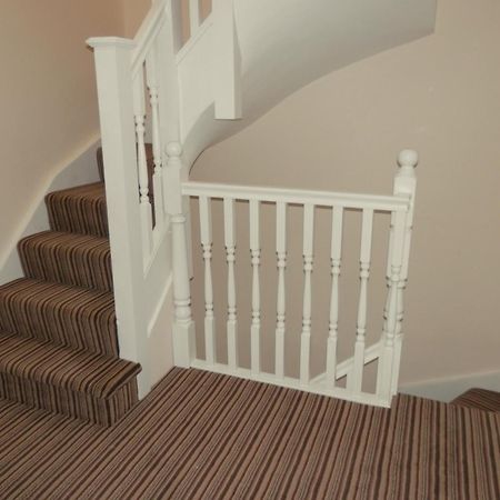 Heathrow Travellers Hub Bed & Breakfast Hounslow Dış mekan fotoğraf