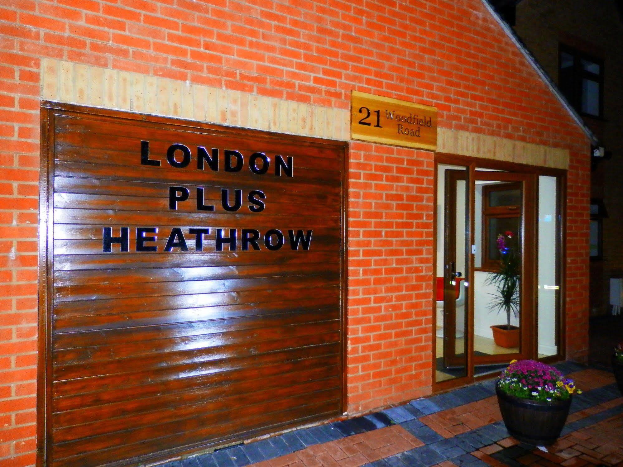 Heathrow Travellers Hub Bed & Breakfast Hounslow Dış mekan fotoğraf